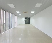 Cho thuê văn phòng phố chùa láng 100m2 - 20tr/tháng