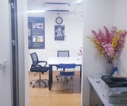 4 Cho thuê văn phòng rộng 93m2, Giá Rẻ Nhất Linh Đàm