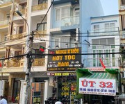 Cho thuê tầng 1 tại 34 hưng phú phường 8,quận 8 ngay cầu chữ y