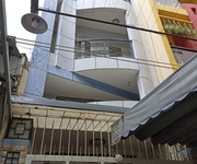 Bán nhà 4 tầng, ngay mặt tiền Nguyễn Duy Dương, P8, Q5. Dt 4x16, giá:10.5 tỷ