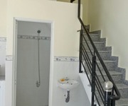 1 Bán gấp nhà đsh gần trụ sở công an xã nhơn đức, 1 trệt 2 lầu, kdc hiện hữu, đông đúc. giá 1.5 tỷ