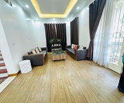 1 Biệt thự linh đàm 3 bước ra hồ, 200m2 sổ đỏ, mặt tiền khủng 14m giá chỉ 32 tỷ