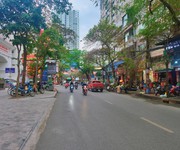 Cần bán nhà 4 tầng chính chủ mặt phố Nguyễn Tuân vỉa hè rông kinh doanh tốt