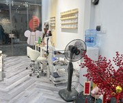 3 Chính chủ cần share mặt bằng nail- mi tại đống đa , hà nội