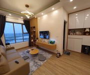 Bán gấp trước tết căn hộ 70m2 tầng đẹp full nội thất mới ban công Đông Nam