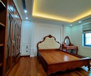 3 Giảm sốc 5 tỷ  bán gấp biệt thự vip việt hưng, full nội thất, dt 195m x 4t, giá 29 tỷ