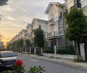 Cực SỐC Chỉ 6,x tỉ sở hữu biệt thự xanh 135m2, 3 tầng TT Thành phố tại Vsip Từ Sơn
