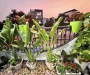 3 Giảm sâu 2.5 tỷ bán đất tặng nhà khu tđc thạch bàn, vỉa hè oto tránh, 4 tầng dân xây siêu đẹp, 90m2