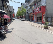 Bán 104,8m2 nhà cấp mặt phố Cửu Việt 1. Đường phân lô bàn cờ, đang cho thuê thu nhập ổn định.