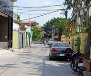 3 Mảnh đất đẹp ở cống thôn, yên viên, đường oto tránh, kinh doanh,141m, mặt tiền: 6m, 9 tỷ 2