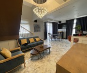 4 Cho thuê căn hộ Penthouse Star Hill/ Penthouse Star Hill 3bedrooms for rent