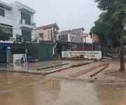 2 Cần bán đất tặng nhà đối diện khu đô thị vạn lộc người xe qua lại tấp nập ngày đêm