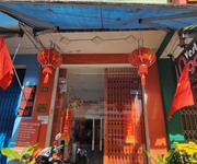 Bán nhà phố 76m2 mặt tiền đường Hoàng Diệu, Tp Đà Nẵng