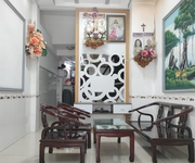 1 nhà 4 tầng 6 phòng ngủ gần đường cmt8 1 nhà 4 tầng 6 phòng ngủ gần đường cmt8