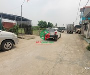 Bán 90.2m2 bìa làng tiên kha tiên dương ô tô tránh