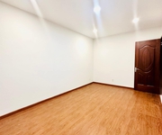 1 Tien - vườn chuối - 25m2 - 3 tầng- hẻm trước nhà 5m. gần mặt tiền giá 5 tỷ 750