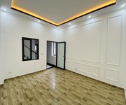 3 Cần bán nhà 52 m2/3,5 tầng phố Vũ Chí Thắng. Giá chỉ 2,95 tỷ