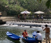 9 Bán Khu Du lịch Sinh Thái cách trung tâm thành phố Đà Nẵng gần 30 km về phía Tây.