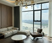 Bán penthouse mipec riverside long biên 228m2 sổ đỏ 18.9 tỷ. lh:0966881487