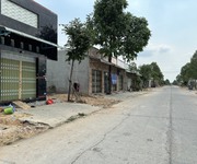 Ngộp ngân hàng cần bán lô đất 150m2, gần chợ DJ9 KCN Mỹ Phước 3, xung quanh dân ở kín