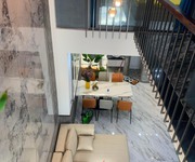 10 Bán nhà 3 tầng mới đẹp hiện đại mặt tiền Nguyễn Phước Nguyên