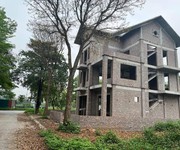 3 Chính chủ bán biệt thự xây thô gần hồ điều hòa tại khu ĐT Hà Phong.