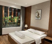 4 Bán  nhà mặt tiền đường