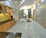 1 Bán  nhà mặt tiền đường