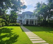 9  Hot  biệt thự biển siêu vip Premier, 300m2,gần trung tâm, giá 32 tỷ