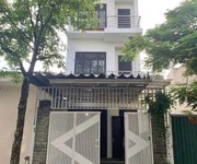 Cho thuê nhà 3 tầng mặt tiền phan văn trường, vỹ dạ, tp huế chỉ 11tr.tháng