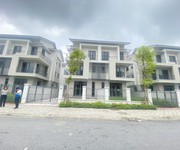 Cần bán gấp biệt thự song lập gần Ninh Hiệp tại dự án Centa Riveside