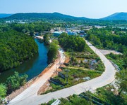 5 Khám Phá Con Đường Vòng Quanh Bờ Sông Tại Rivera Villas Phú Quốc