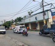 9 Cho thuê kios mặt tiền kinh doanh