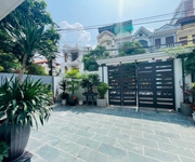 1 Bán biệt thự sân vườn 2 tầng phường Quang Trung, TP HD, 257.1m2, 4 ngủ, gara, cực rộng