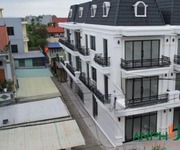 Cần bán căn nhà 3 tầng đường rộng 15 m tại Núi Đèo, Thuỷ Nguyên, Hải Phòng