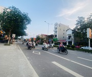 1 Bán nhà phố mặt đường Nguyễn Tất Thành, Khai Quang, Vĩnh Yên. Cạnh ngã tư ốc vít