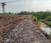 3 Chính chủ cần bán lô đất vườn ở đường nhựa n2   xã thanh lợi   h. bến lức   long an.