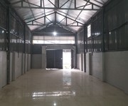 Cho thuê 200m2 kho xưởng, cửa hàng mặt phố bắc cầu, ngọc thụy, long biên, hn