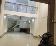 8 Bán nhà 253/ Hà tôn quyền, p6, Q11. Dt: 4x15   hậu 4,4m . Trệt, lửng,2 lầu. Giá: 8,8 tỷ