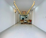 2 Nhà rất dài 4x36m , full nội thất, nhà mới đẹp lắm, ở và tiện kho xưởng