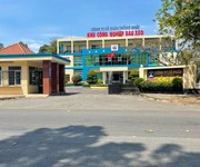 2 Cần bán gấp nhà bình minh trảng bom đồng nai sổ riêng thổ cư . gía bán trọn sổ 1 tỷ 6. 1 sẹc ql1a.