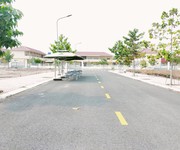 2 Bán Lô đất 100m2 , đối diện trường cấp 1 , Mặt tiền đường nhựa 11m , Ngay trung tâm hành chính huyện
