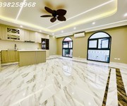2 Siêu phẩm đỉnh đống đa 8 tầng thang máy - gara ô tô 7 chỗ - kinh doanh - mặt tiền siêu khủng - nhà