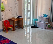 1 Bán nhà mặt tiền đường nhựa 8m thiện quang xã trung chánh huyện hóc môn . dt: 48m2 giá  3t3 tỷ