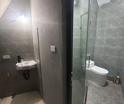 117 Trần Cung còn 6 phòng tầng 2,3,4 vệ sinh chung từ 1.990k và 1 phòng 2.690k khép kín ở tầng 1