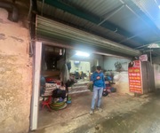 Nhà nhỏ có võ 43m2 nằm trong trung tâm chợ dân sinh nhộn nhịp của Nghĩa Tân