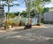 2  cg lô đất kdc việt nhân reverside, quận 9   sổ riêng, đường 8m có vỉa hè, view công viên cực đẹp