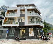 Bán nhà 2MT Tại Bình Chuẩn - Tp Thuận An, giá siêu rẻ chỉ 5.8 tỷ 72m2. Lh:0984289447.