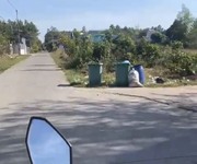 4 Cực hiếm em chính chủ bán 1,3ha đất ở   cln 1,6 tỷ/sào có thể phân lô chuyển đổi. 10 phút  ra kcn