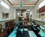 2 Nhà 2 tầng - nguyễn sơn - 30m2 - chỉ 3 tỷ